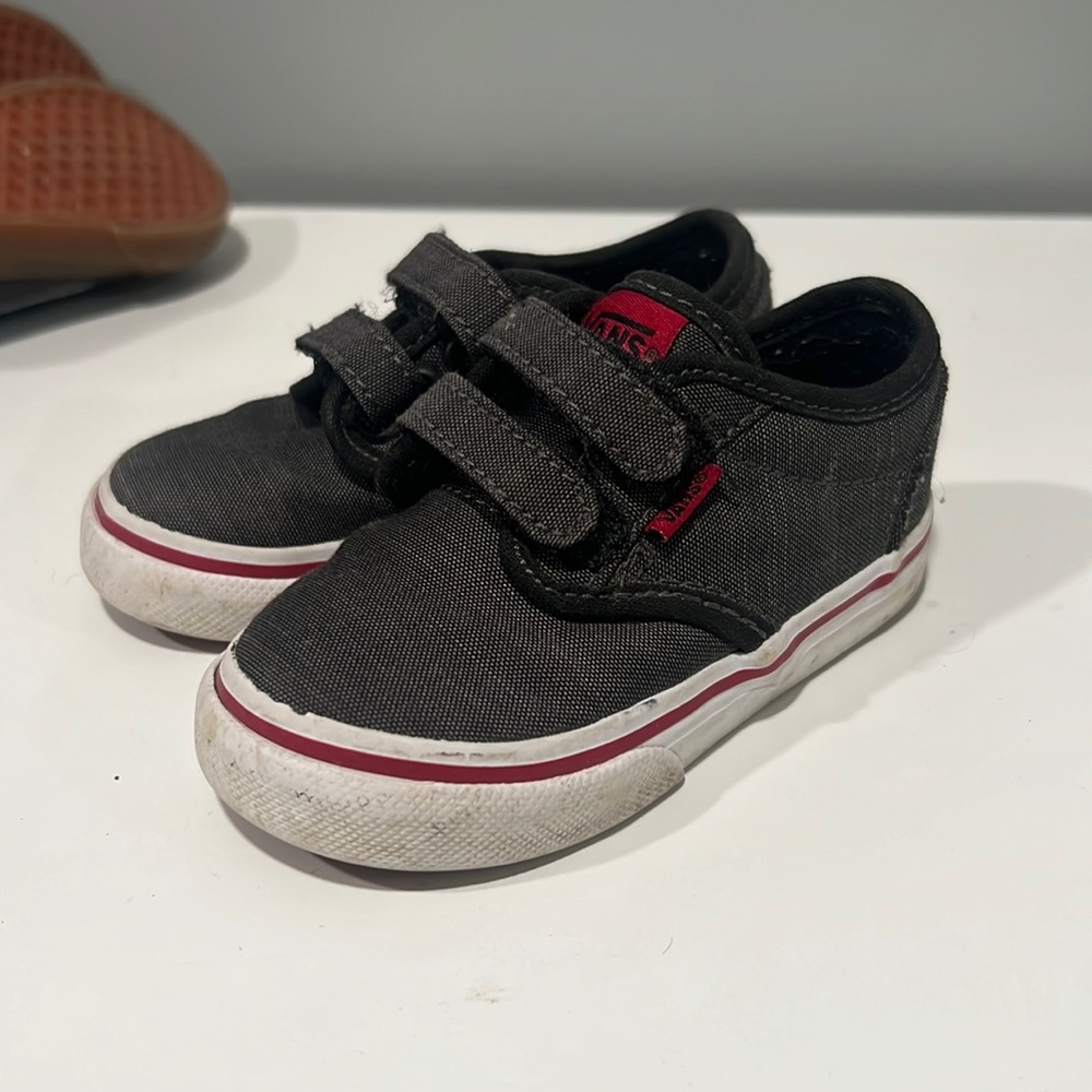 Toddler shoes